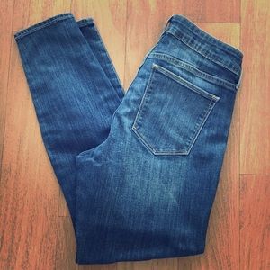 ✨Gap Curvy True Skinny Jeans -32R